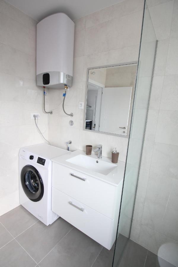 Sunshine Bay Apartment Nin Luaran gambar